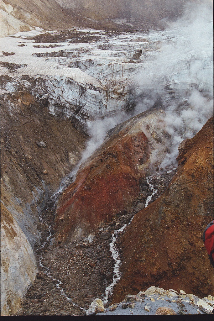 2001.jpg